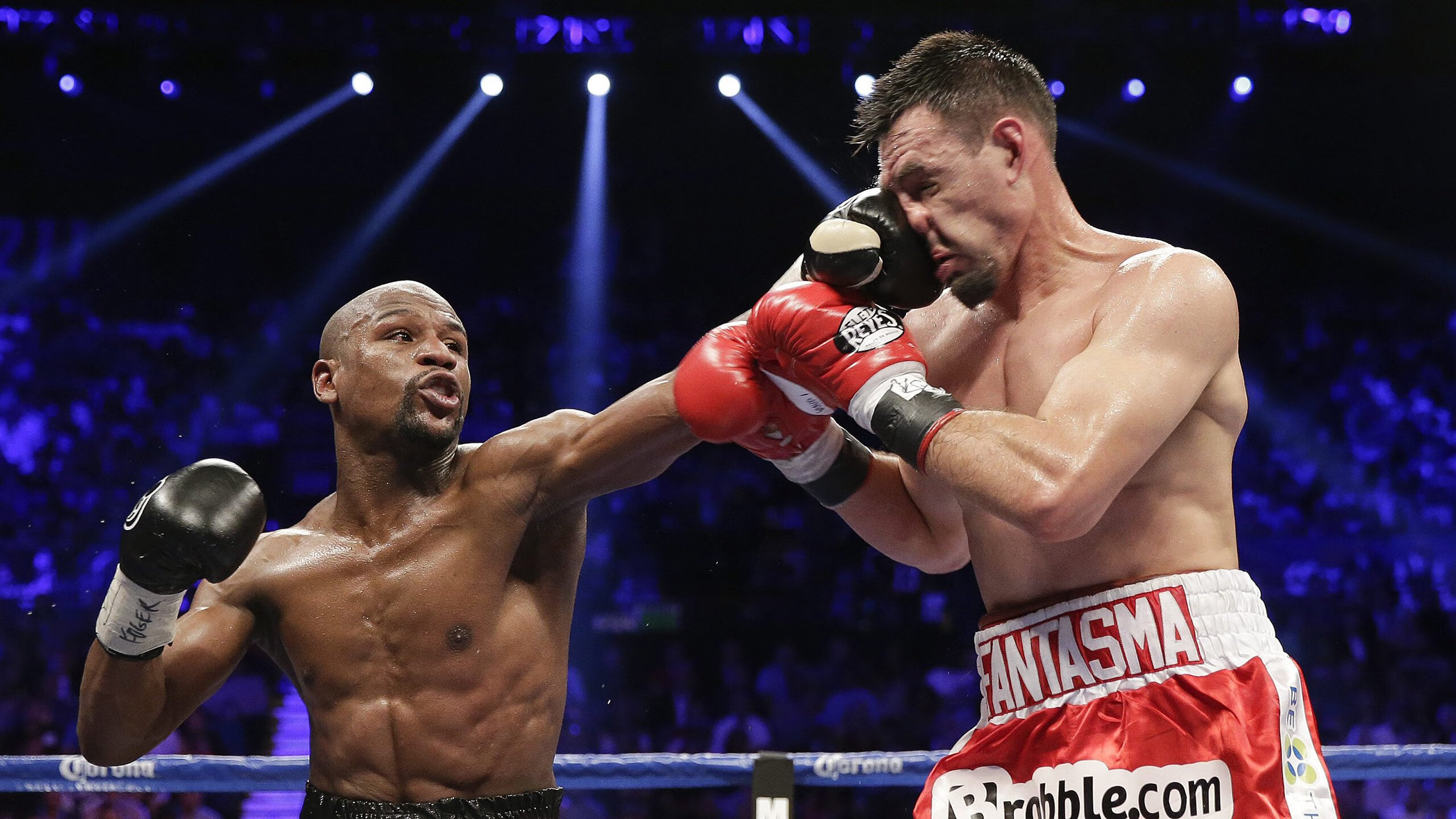 生活方式变革：职业球员的现代健康生活，球员生活照